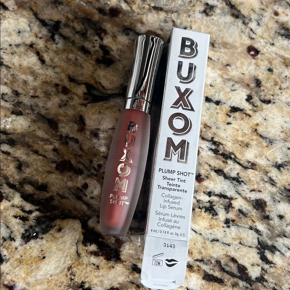 ⚡️💕Plush Peach Buxom Plump Shot Lip Serum Gloss